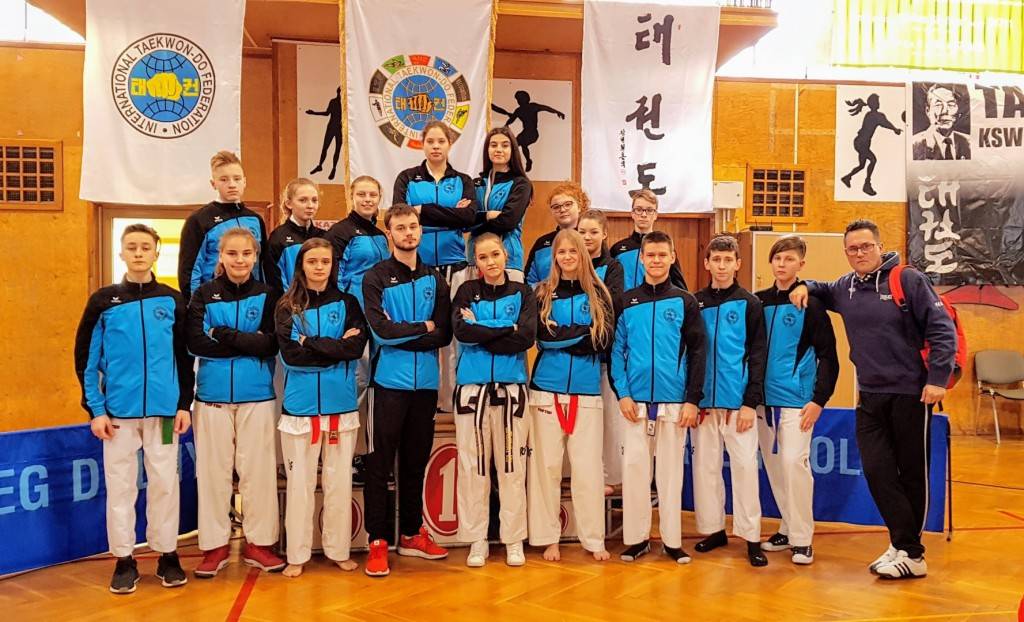 Legniccy taekwondocy pokazali swoją moc w Brzegu Dolnym